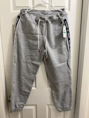 Tommy Hilfiger Light Gray Men's Athletic Jogger Sweatpants